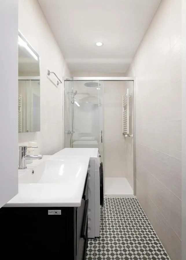 빌바오 A 270 M. Del Casco Viejo, A/C, 3 Habi. Y 2 Banos 아파트 0*,